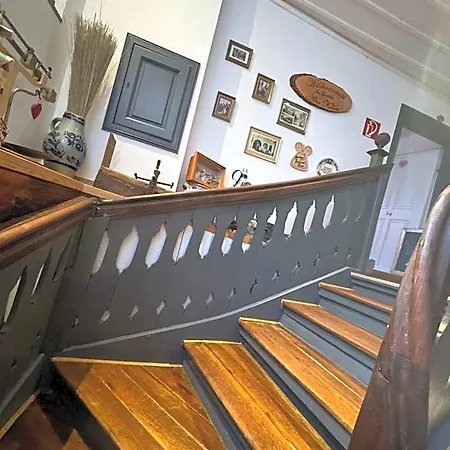 Alter Keller 2*