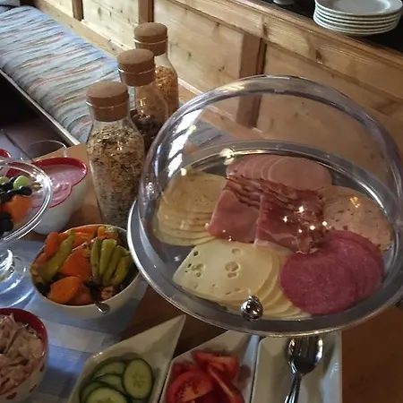 Gaestehaus Alter Keller فندق روتنبورغ أوب در تاوبر